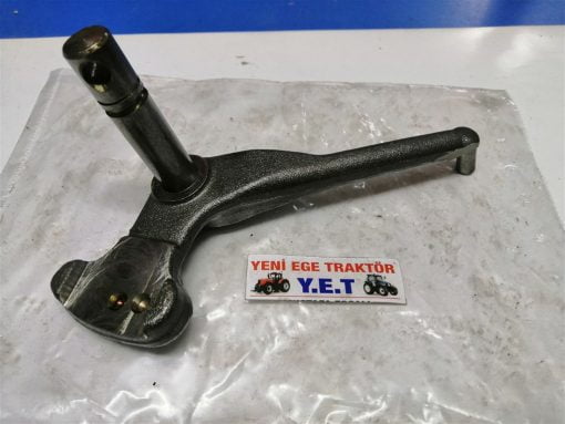 Massey Ferguson 265-285 Kuyruk Mil P.T.O Çatalı (2.Delik) (M717) Bms 532886 12204