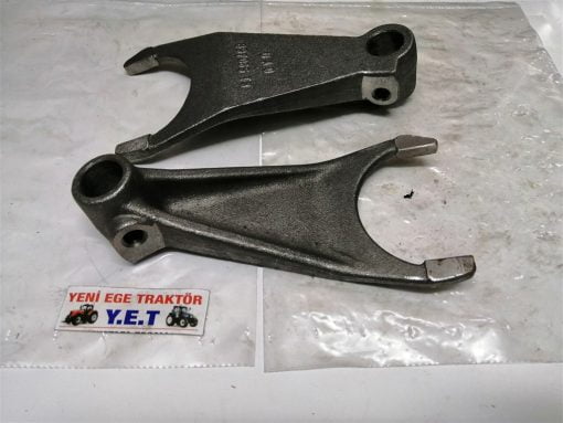 Massey Ferguson 135-165-65 Vites Çatalı (Takviye) Agco 897065 05309