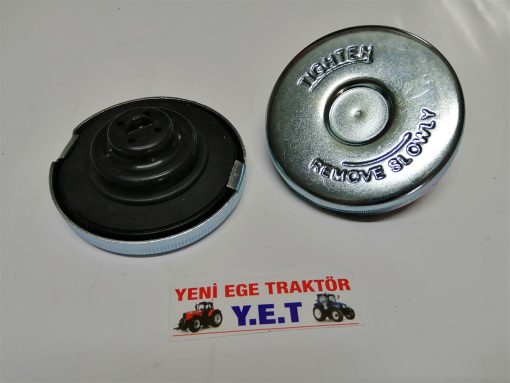 Massey Ferguson 135/35X/165/175/185 Mazot Depo Kapağı (Supaplı) (Mfk08) (Mf06) Kent 828583 02179