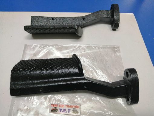 Massey Ferguson 240/255T Ayak Basacağı Sol 2 Delik Öztek 1672928 02726
