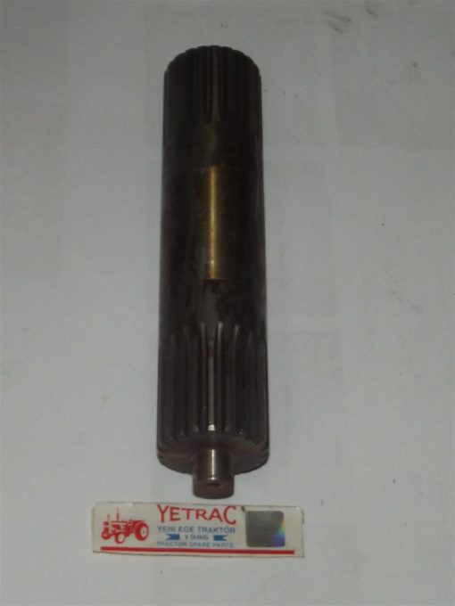 Massey Ferguson 240/285/265/275 Şanzuman İlave Ara Şaft Kısa İnce Diş Devon 1868539 05025