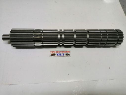 Massey Ferguson 240/148/165 Kamalı Mil (Eski Model) 8 Vites (Kanallı 18 Diş) Devon 1870149 05574