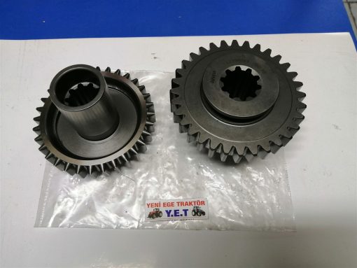 Massey Ferguson 135/165/35X/148 Kuyruk Mil Dişli Kalın Freze Devon 182090 12140