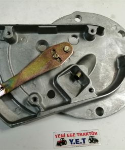 Massey Ferguson 135/240/285 Kuyruk Mil P.T.O Yan Kapak Sağ (Kollu) Montaj 1872648 12205