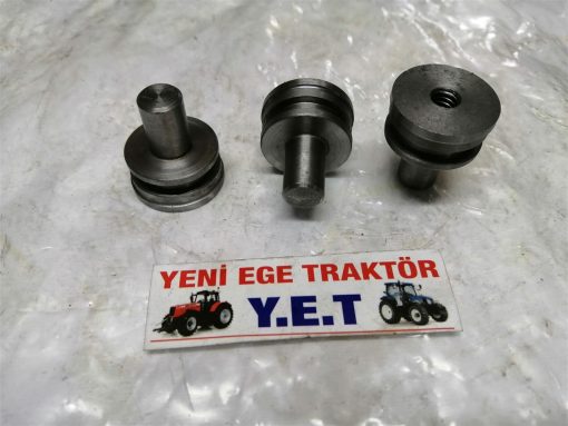 Massey Ferguson 135/165 Hidrolik Yan Oda Tapası (Eski Model) (Mak-2) Öztek 888700 13184