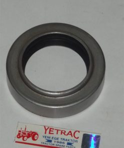 Massey Ferguson 135/165/65X Kuyruk Mil Keçe (Eski Model) (44.45X68.35X15.87) 775008 Tokez 195506 17115