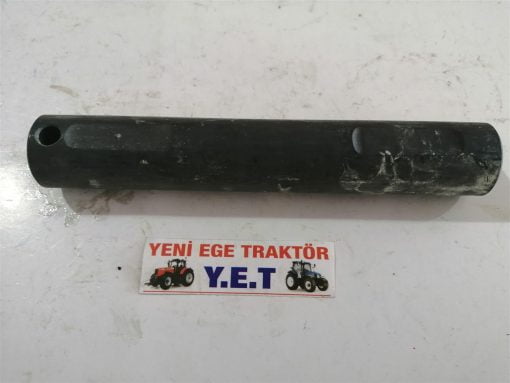 Fiat Traktör 480/640/65-46/Üniversal İstavroz Dişli Mili Delikli Hema 4987974 36147