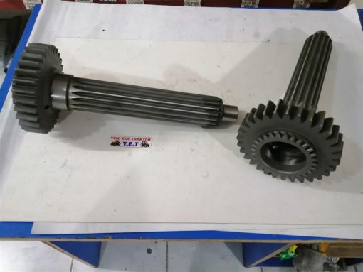Ford Traktör 3000/3600/3610 Kamalı Mil (30-17 Diş) C.Part C5NN7C095D 53283