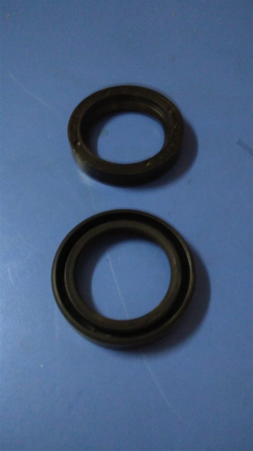 Steyr 768/8073/8053 Kuyruk Mil Keçe (40X62x8) (45678P) Skt 903074426 64495